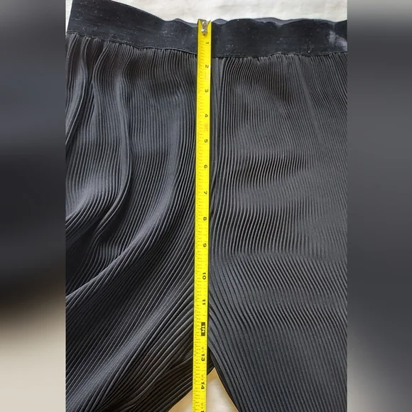 Zara Basics Women's Wide Leg Cropped Pants Black  Size… - Picture 8 of 12